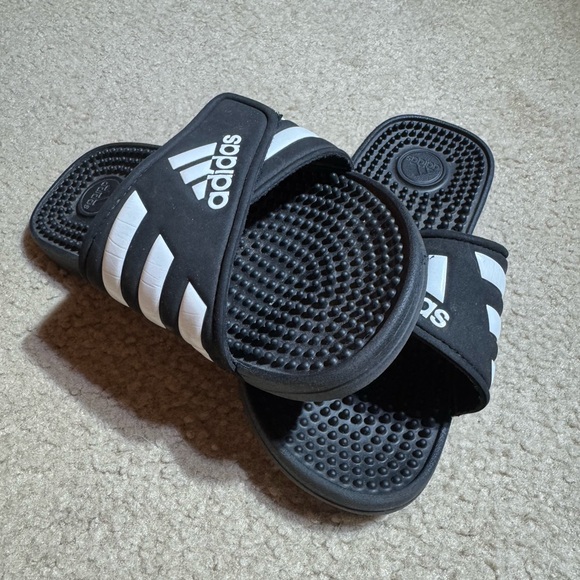 Adidas Black and White Slide Sandals - Picture 1 of 3